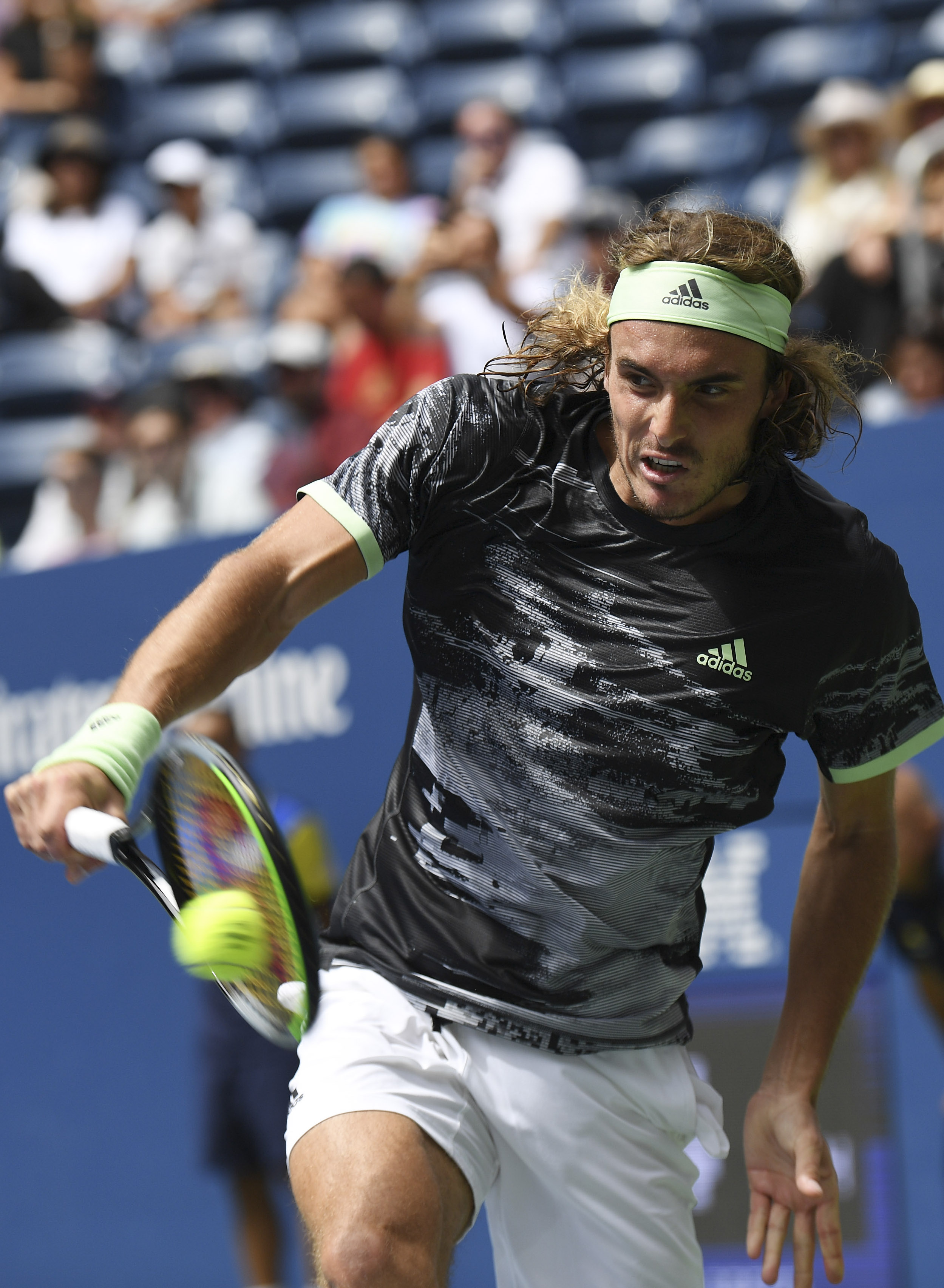 包含温网轻取美网，西西帕斯惊艳四座的词条