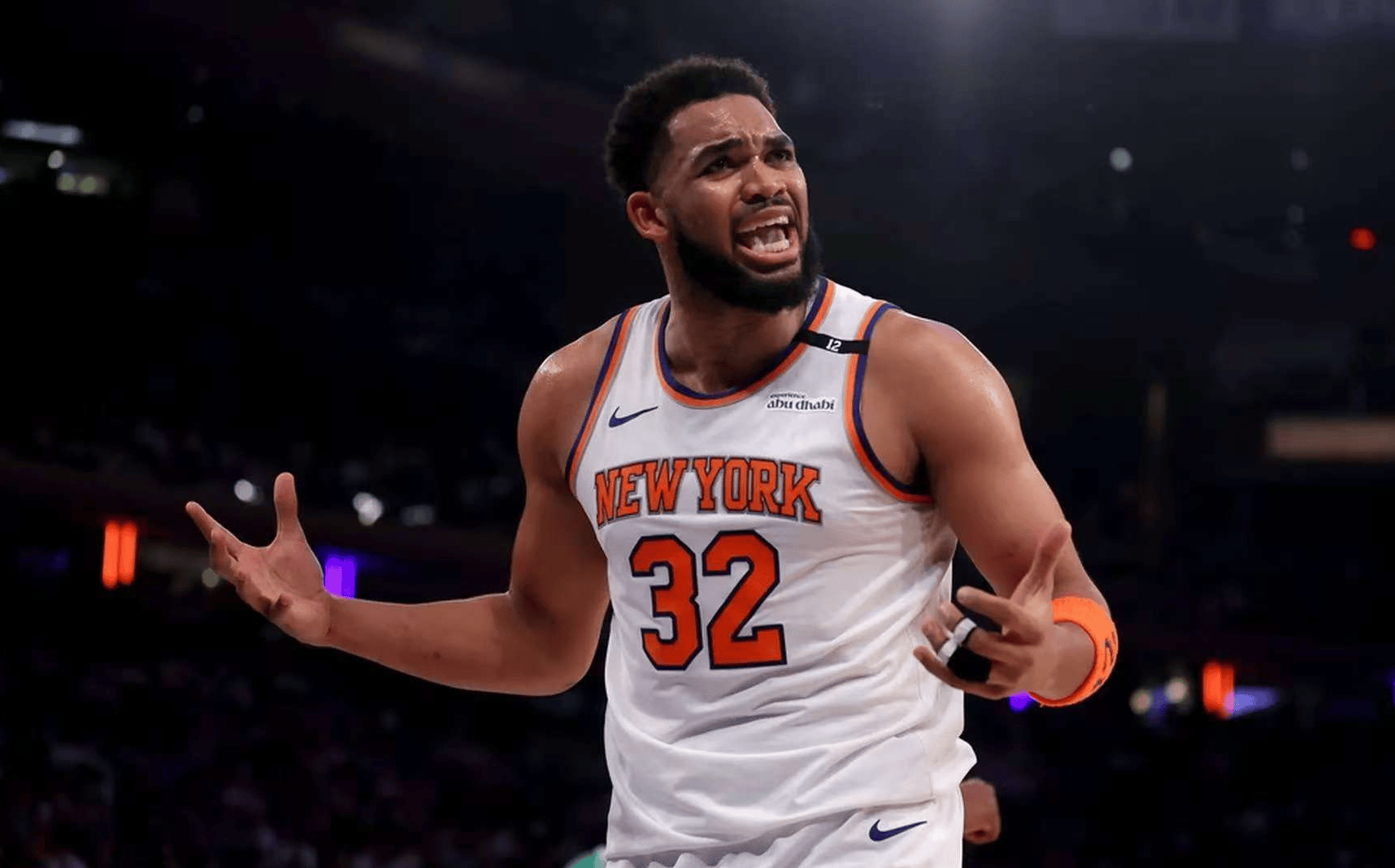 尼克斯逆转骑士,麦科勒姆点燃赛场 尼克斯逆转骑士,麦科勒姆点燃赛场